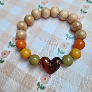 Bracelet coeur ambre foncé